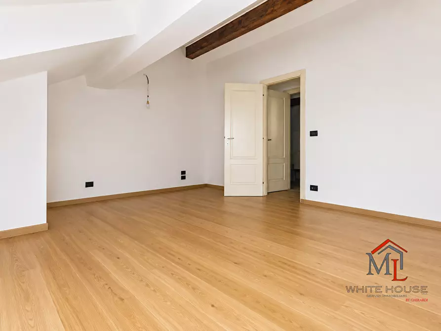 Immagine 12 di Trilocale in vendita  in Via Fra Giovanni Angelo Montorsoli 3 a Genova