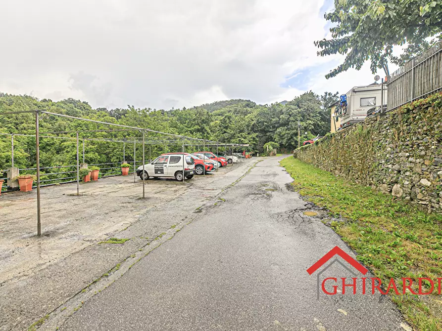 Immagine 52 di Quadrilocale in vendita  in Via Sardorella 85A a Sant'olcese