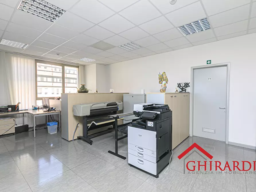 Immagine 7 di Ufficio in vendita  in Via delle Nuove Tecnologie Enrico Albareto 21 a Genova