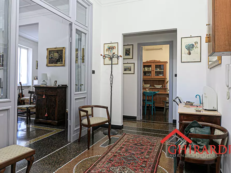 Immagine 3 di Trilocale in vendita  in VIA SESTRI 2 a Genova