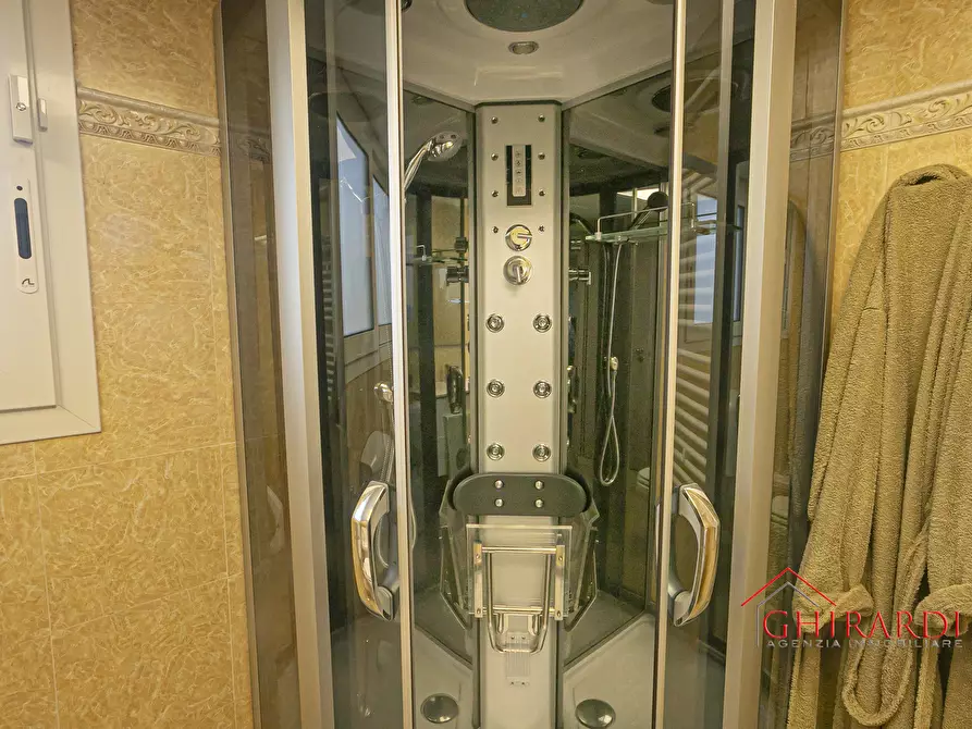 Immagine 48 di Villa in vendita  in VIA PECORILE a Celle Ligure