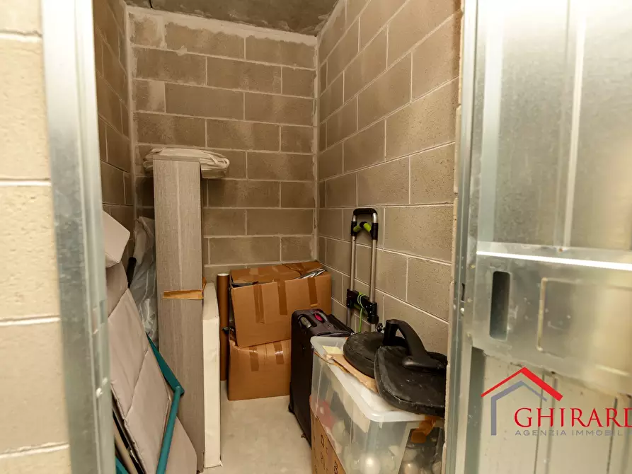 Immagine 34 di Bilocale in vendita  in VIA CIBRARIO 37 a Genova