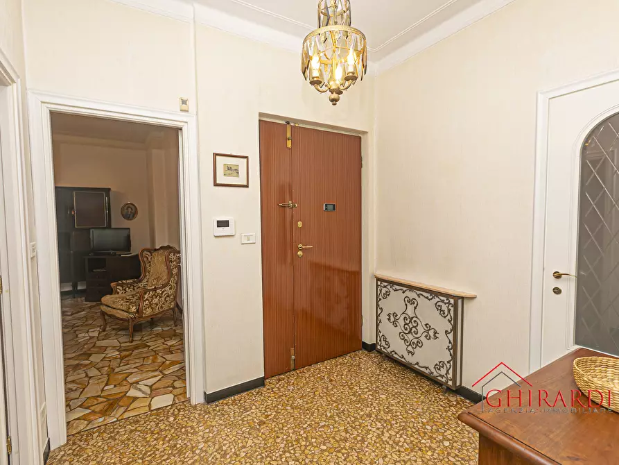 Immagine 3 di Quadrilocale in affitto  in VIA BORZOLI 6A a Genova