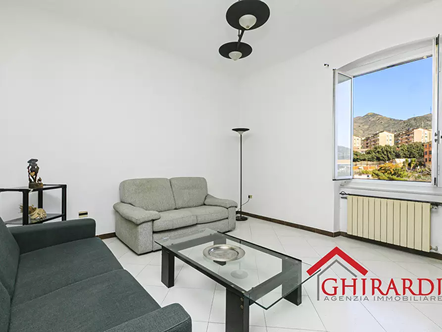 Immagine 10 di Trilocale in vendita  in Via Pier Domenico da Bissone 4 a Genova