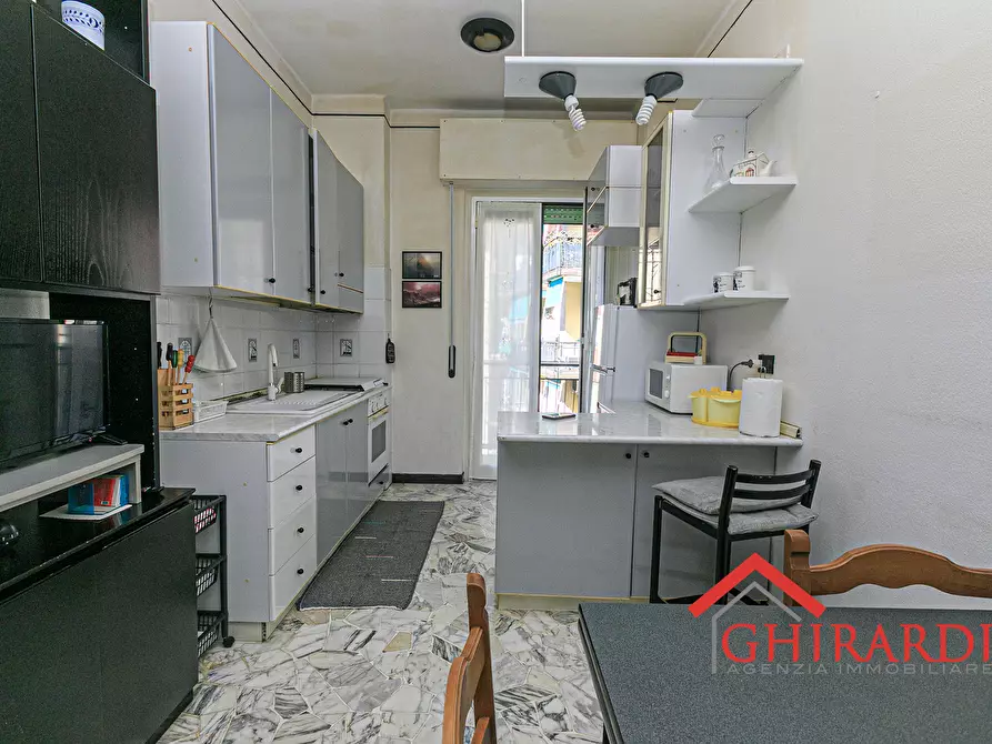 Immagine 11 di Trilocale in affitto  in VIA CANESI 56 a Genova