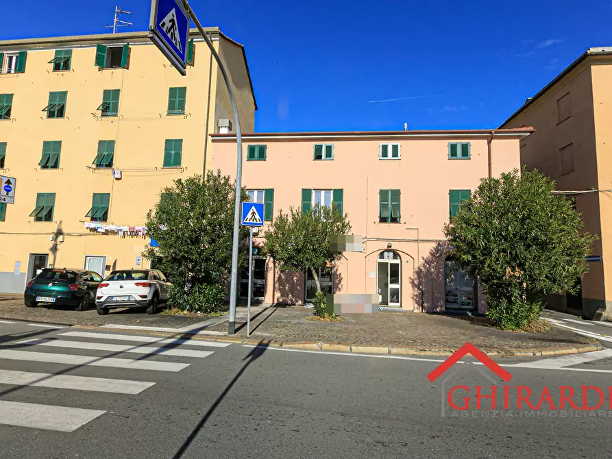 Immagine 46 di Showroom in affitto  in VIA PRA' 5 a Genova