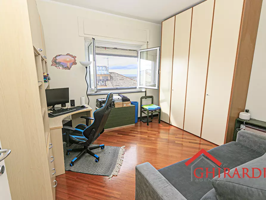 Immagine 18 di Trilocale in affitto  in VIA DELL'INSURREZIONE 12A a Genova