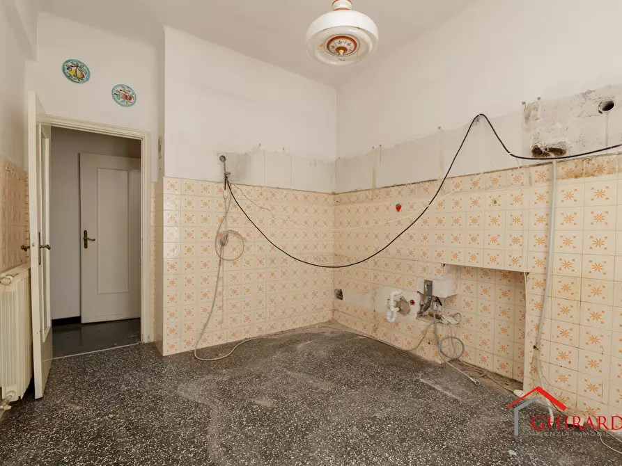 Immagine 8 di Trilocale in vendita  in Via Sant'Alberto 61A a Genova