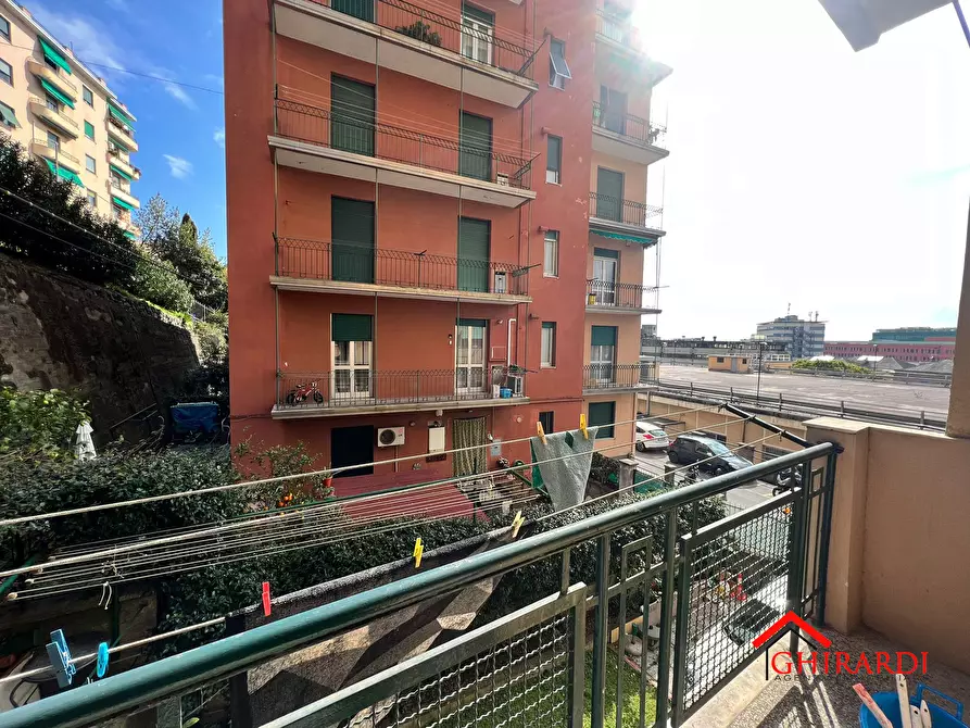 Immagine 28 di Trilocale in affitto  in VIA LODOVICO CALDA 11 a Genova