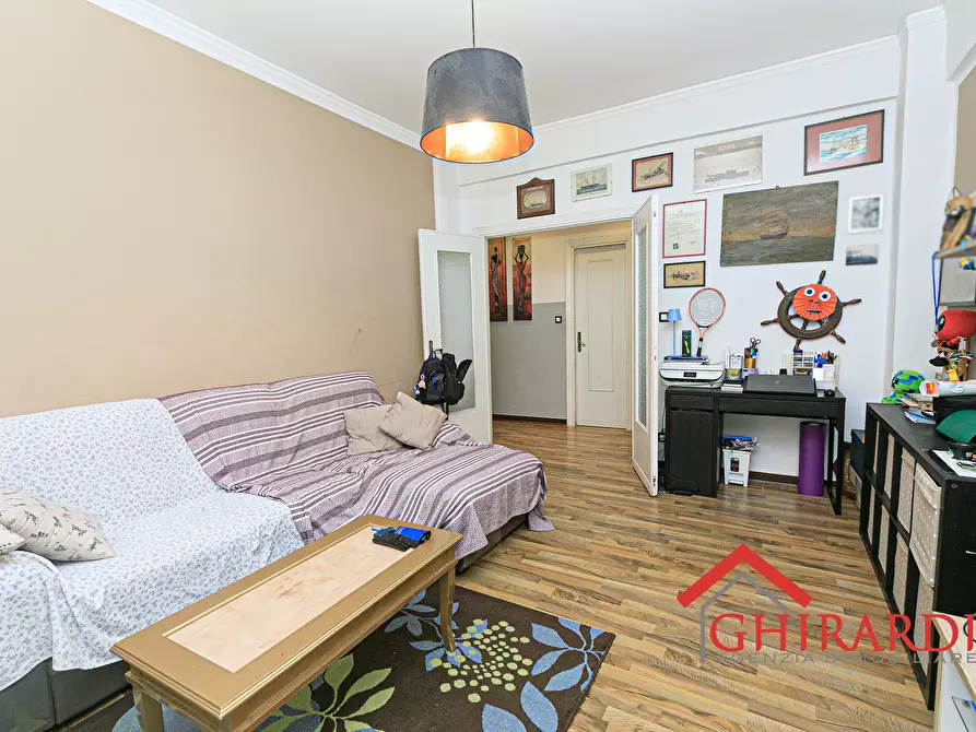 Immagine 9 di Trilocale in vendita  in VIA DONAVER 23 a Genova