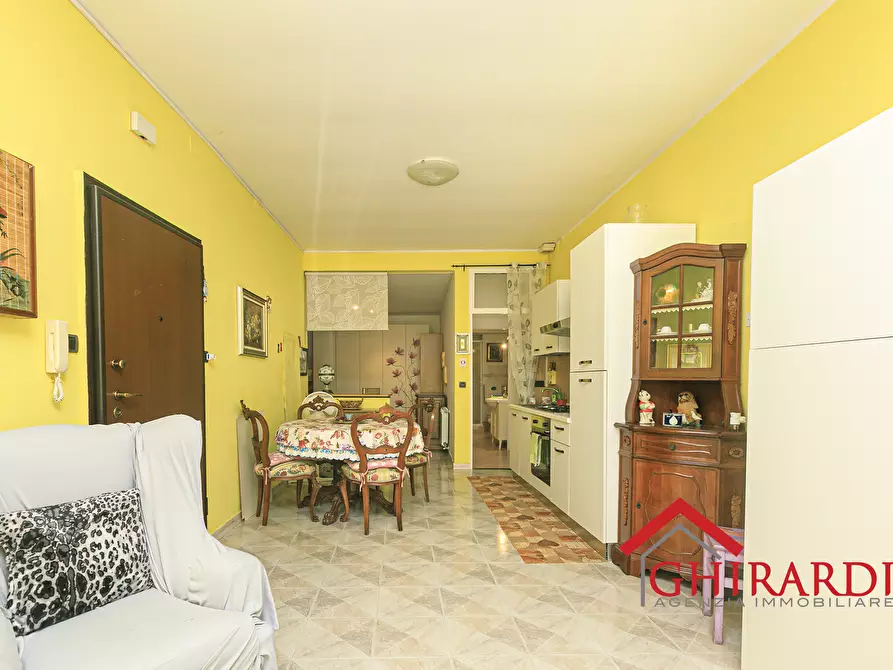 Immagine 2 di Bilocale in vendita  in Via Alfredo D'Andrade 37 a Genova