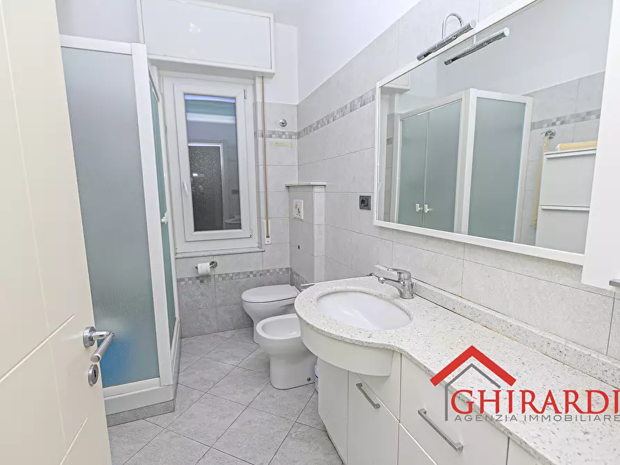 Immagine 16 di Bilocale in vendita  in VIA GINO CAPPONI 11 a Genova