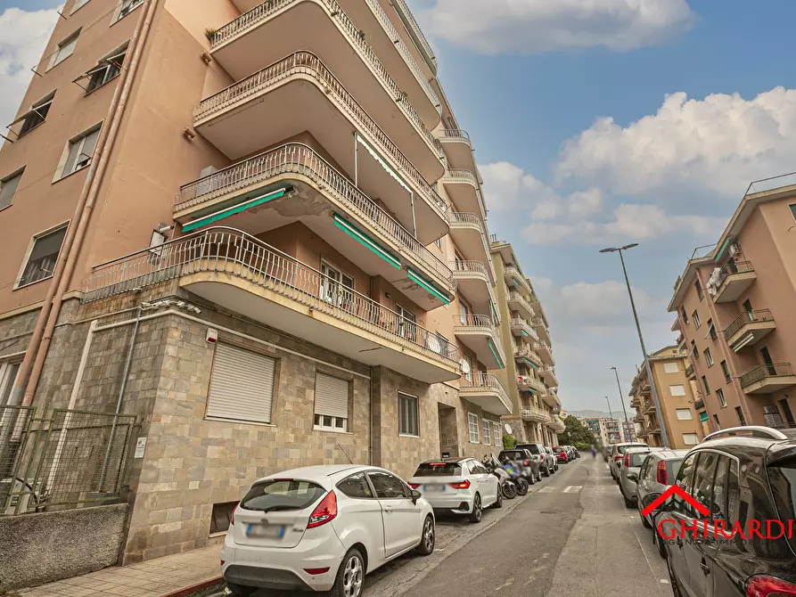 Immagine 38 di Pentalocale in affitto  in Via Alberto Picco 4 a Genova