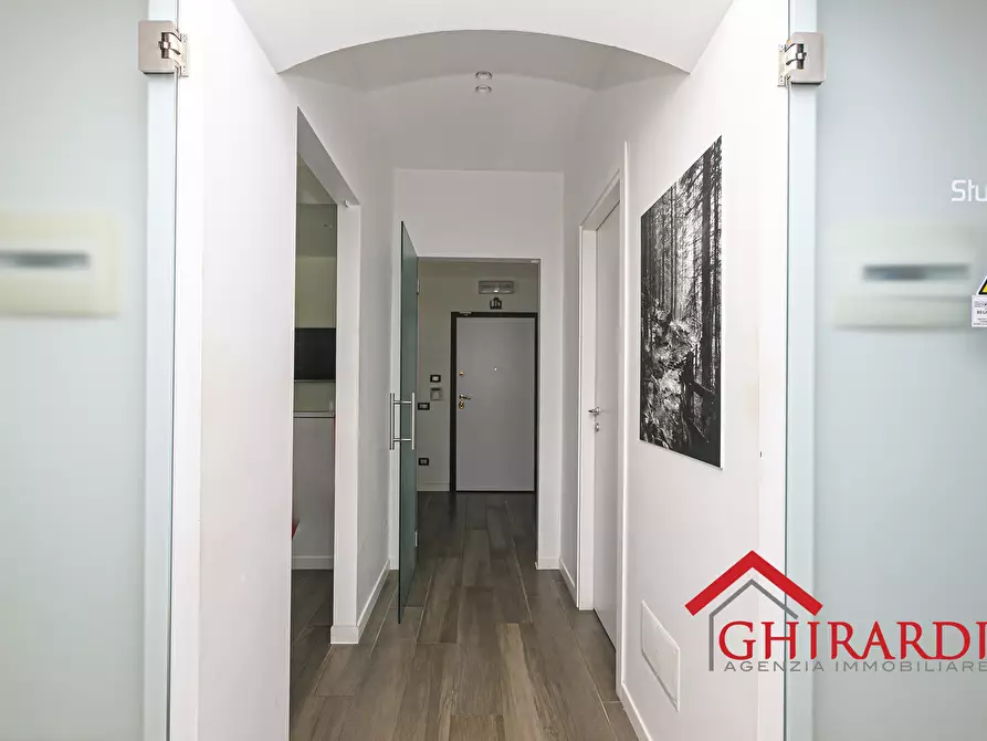 Immagine 24 di Ufficio in affitto  in Via Ciro Menotti 51 a Genova