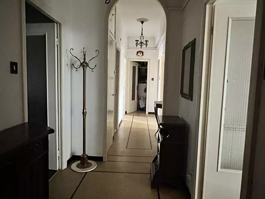 Immagine 16 di Quadrilocale in affitto  in VIA LODOVICO CALDA 16 a Genova