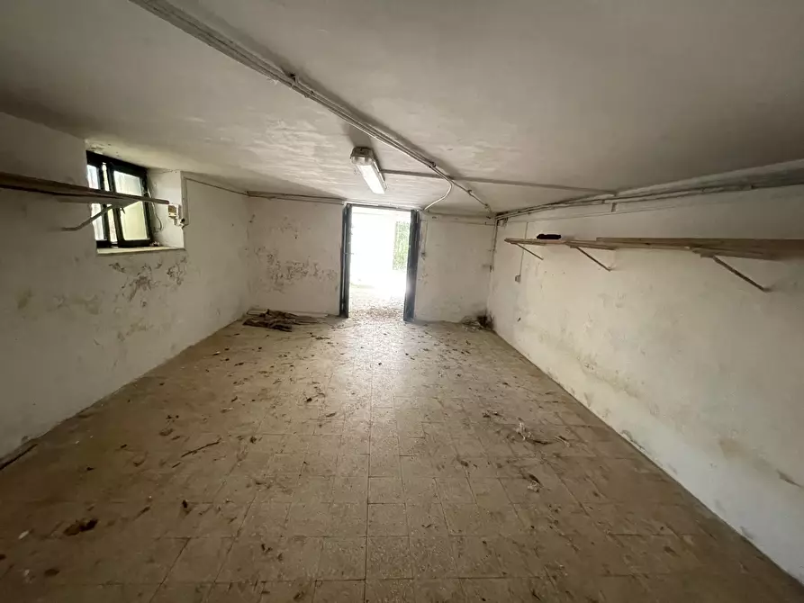 Immagine 34 di Quadrilocale in vendita  in VIA LOMBARDIA 86 a Nettuno