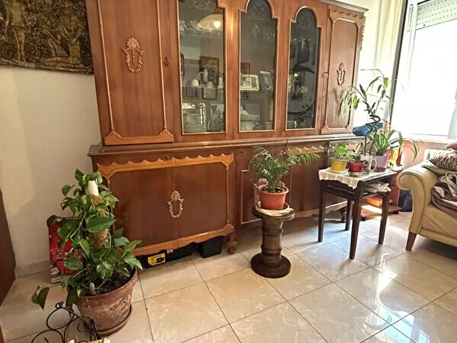 Immagine 5 di Pentalocale in vendita  a Livorno