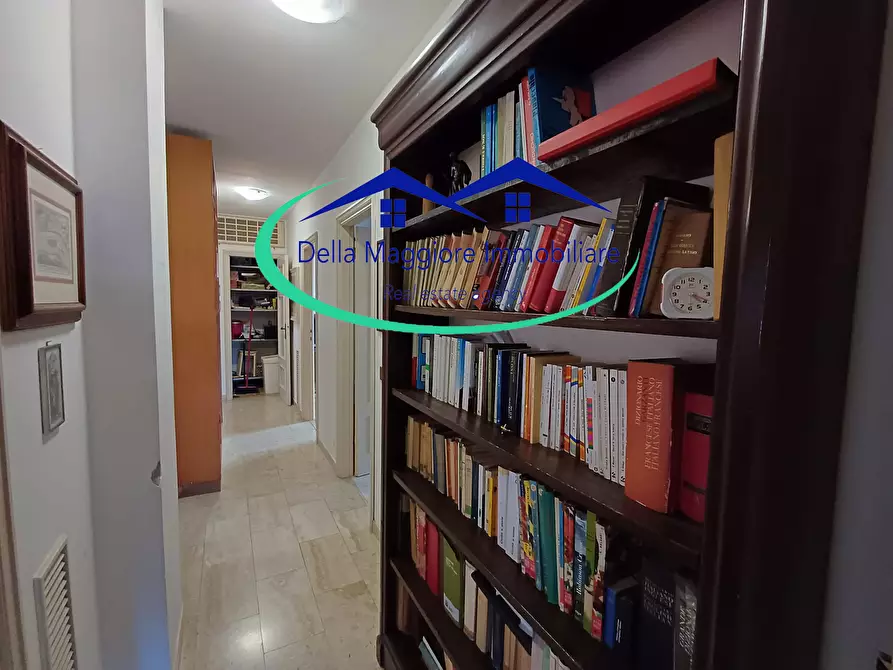 Immagine 10 di Appartamento in vendita  a Livorno