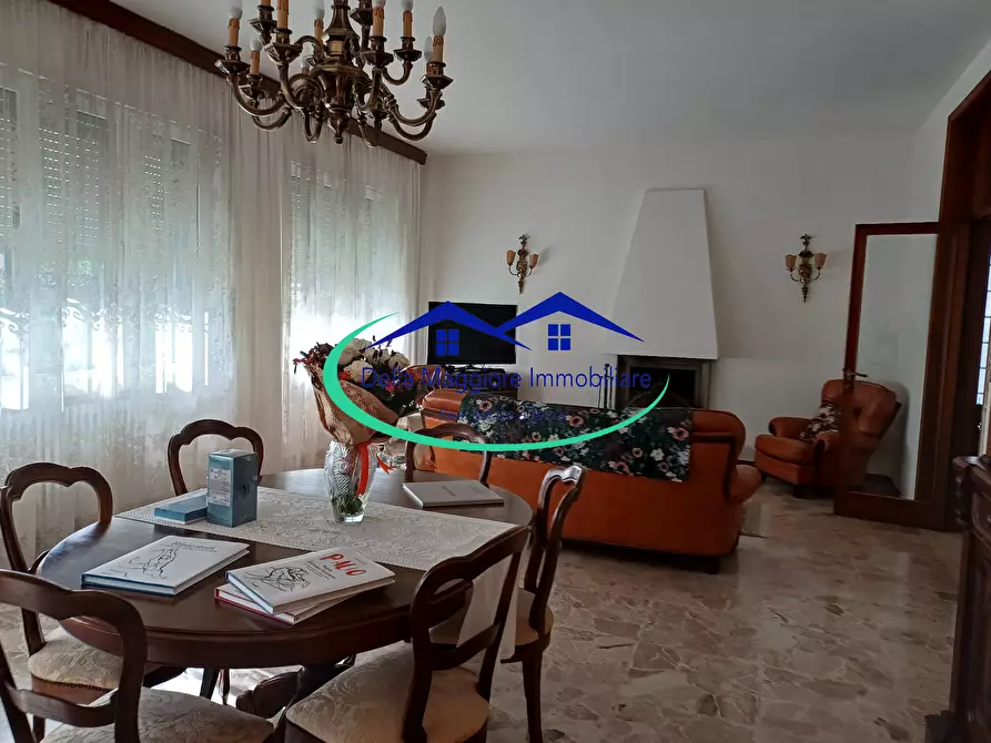 Immagine 5 di Casa bifamiliare in vendita  a Livorno