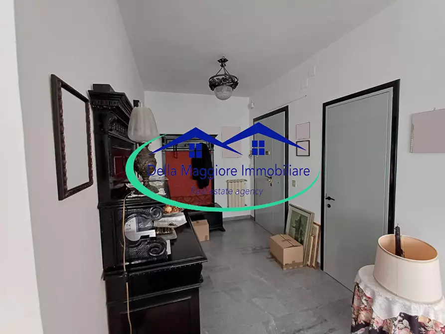 Immagine 2 di Pentalocale in vendita  in via montebello a Livorno