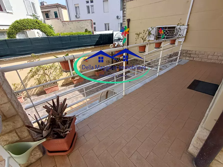Immagine 33 di Casa bifamiliare in vendita  in Via Oberdan Chiesa a Livorno