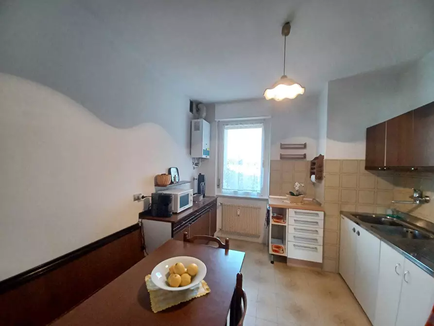 Immagine 19 di Quadrilocale in affitto  a Trento