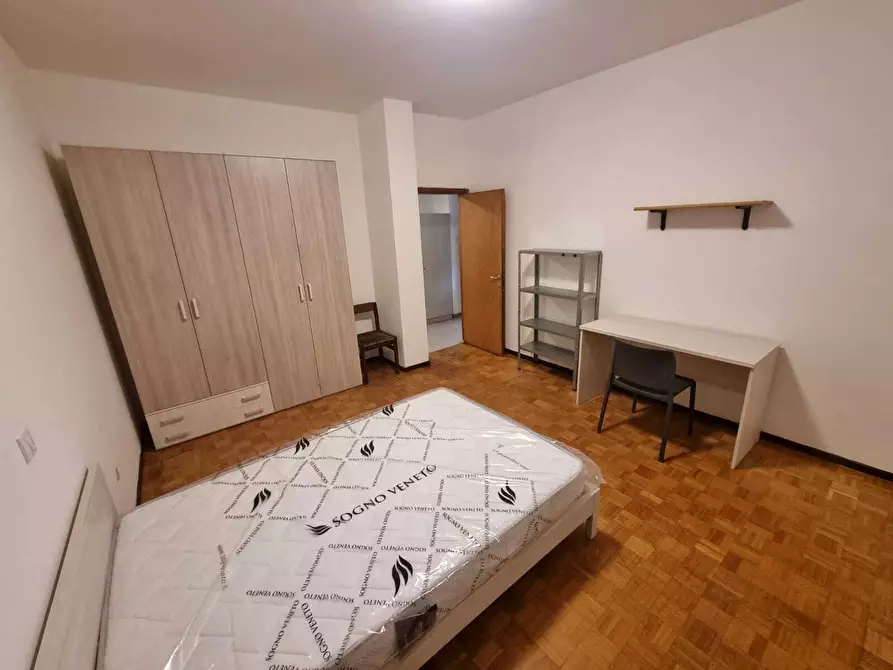 Immagine 1 di Stanza singola in affitto  in Via Sant'Antonio 1 a Trento