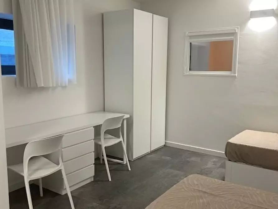 Immagine 2 di Stanza singola in affitto  in Via Roggiagrande 14 a Trento