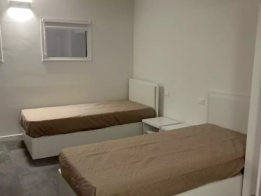 Immagine 3 di Stanza singola in affitto  in Via Roggiagrande 14 a Trento