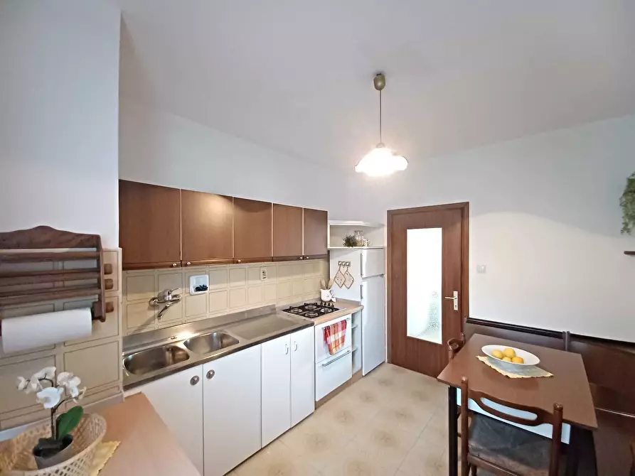 Immagine 3 di Quadrilocale in affitto  a Trento