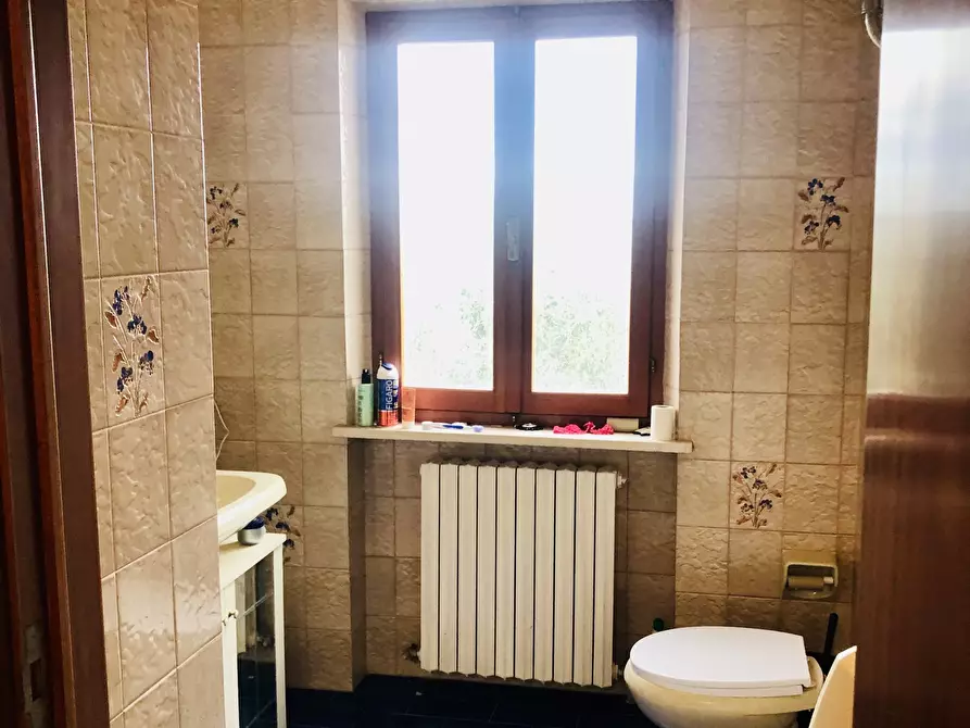 Immagine 10 di Villetta a schiera in vendita  in Via Trento a Osimo