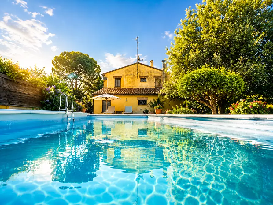 Immagine 1 di Rustico / casale in vendita  in offagna a Offagna