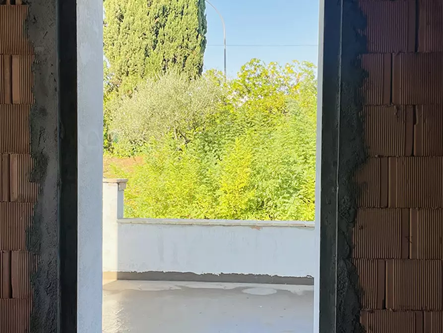 Immagine 37 di Rustico / casale in vendita  in via abbadia a Osimo