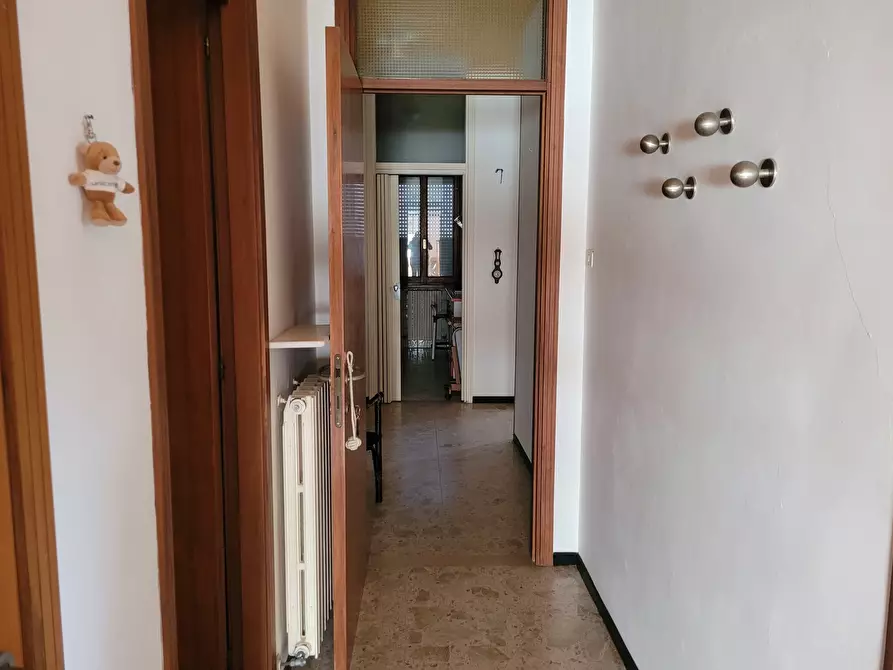 Immagine 10 di Trilocale in vendita  in Via colombo a Civitanova Marche