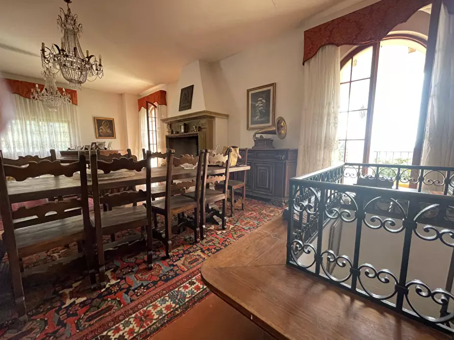 Immagine 36 di Villa in vendita  in VIA chiaravallese a Osimo