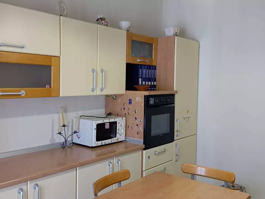 Immagine 13 di Bilocale in vendita  in Via Cingoli 7 a Ancona