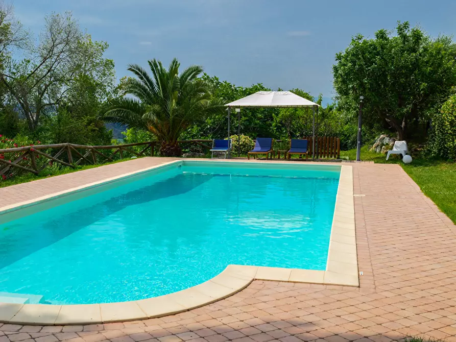 Immagine 44 di Villa in vendita  in VIA CHIARAVALLESE a Osimo