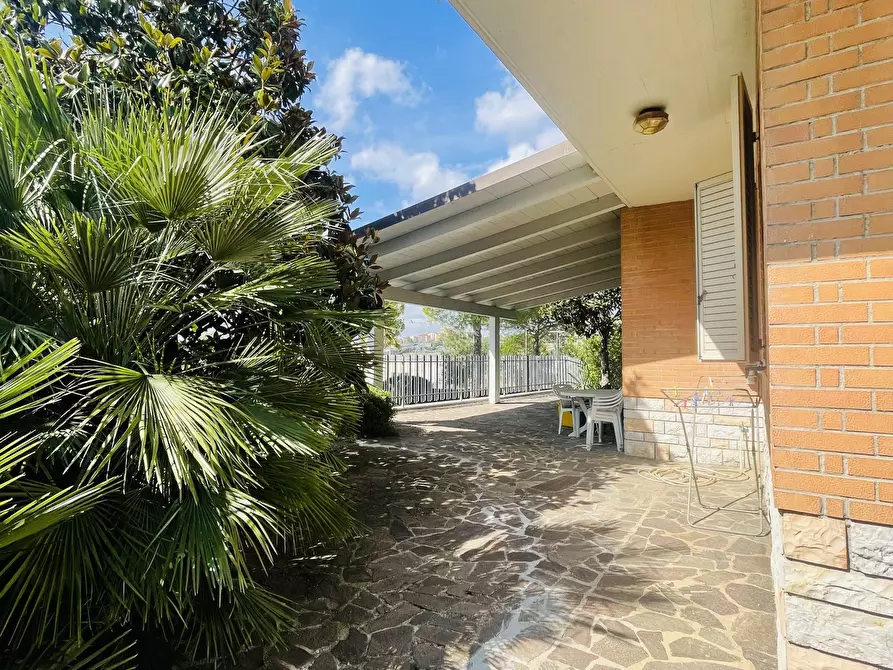 Immagine 8 di Villa in vendita  in Via Cagiata a Osimo