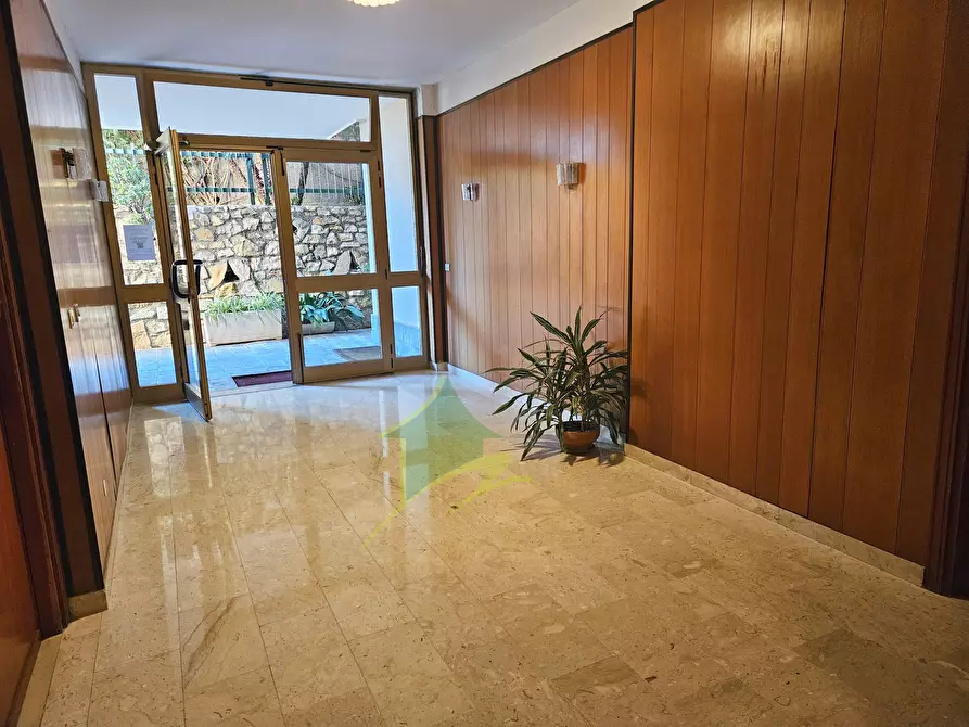 Immagine 24 di Trilocale in vendita  in corso Marconi 298 a San Remo