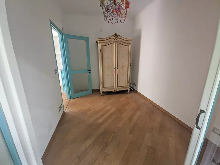 Immagine 9 di Trilocale in vendita  in Corso degli Inglesi 458 a San Remo