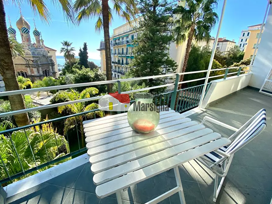 Immagine 3 di Quadrilocale in vendita  in Via Nuvoloni a San Remo