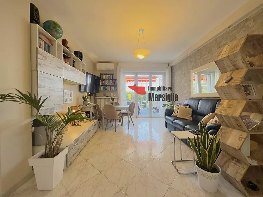 Immagine 8 di Trilocale in vendita  in Strada Solaro 121 a San Remo