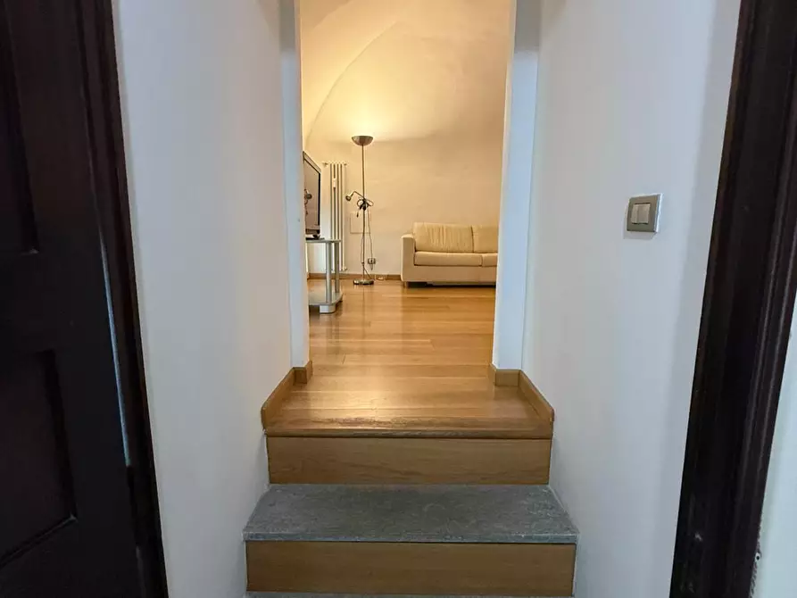 Immagine 4 di Bilocale in vendita  in Via Santa Maria a Torino