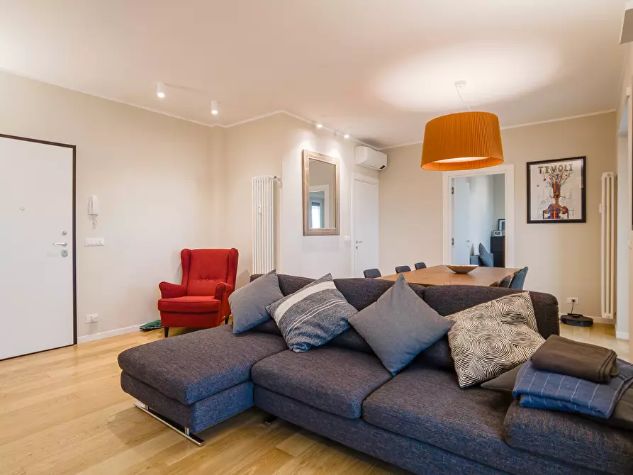 Immagine 1 di Attico in vendita  in Corso Principe Eugenio a Torino