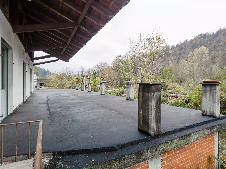 Immagine 6 di Palazzo in vendita  in Via Losa a Pessinetto