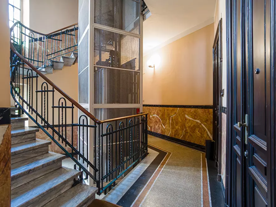 Immagine 23 di Bilocale in vendita  in Via Moretta a Torino