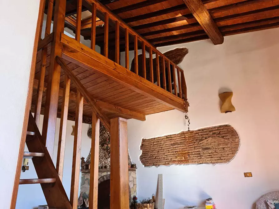 Immagine 9 di Trilocale in vendita  a Livorno