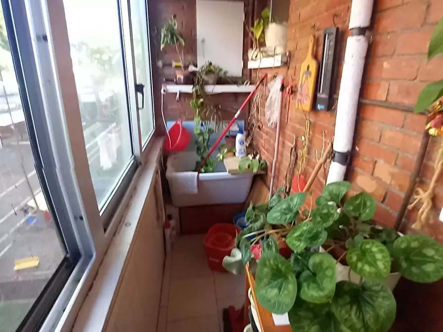 Immagine 7 di Pentalocale in vendita  a Livorno