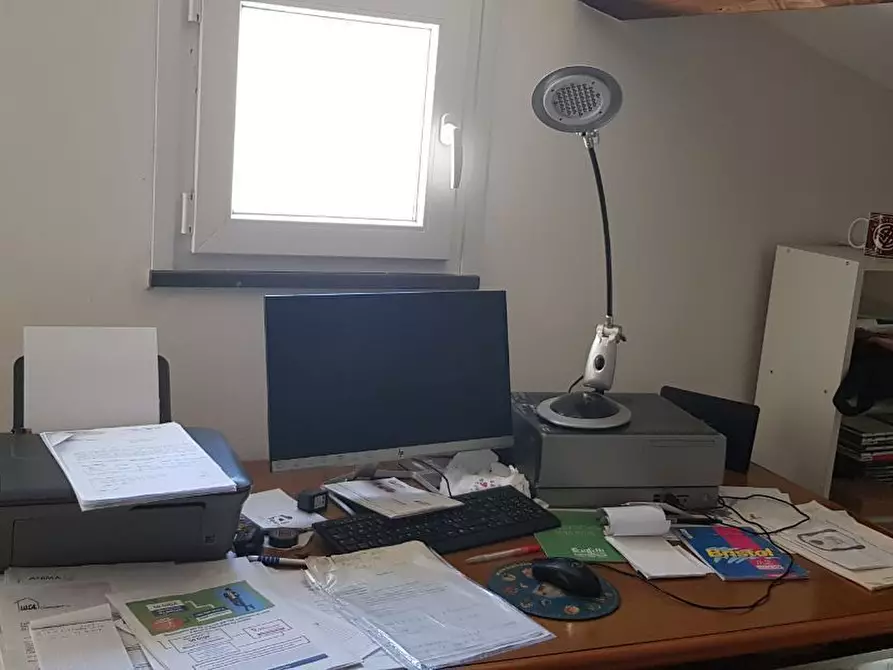 Immagine 13 di Porzione di casa in vendita  a Livorno