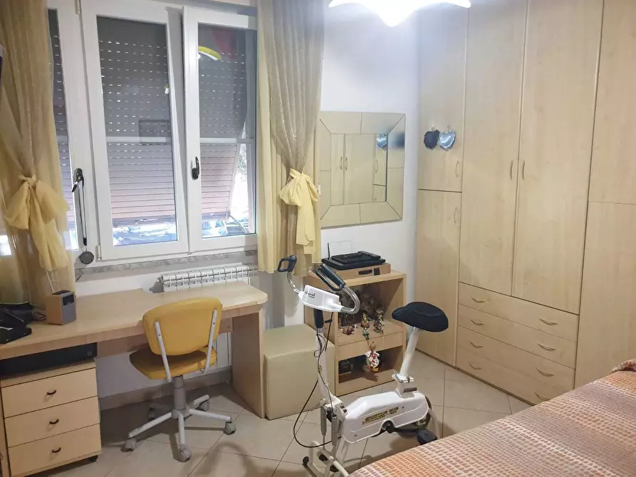 Immagine 10 di Appartamento in vendita  a Livorno